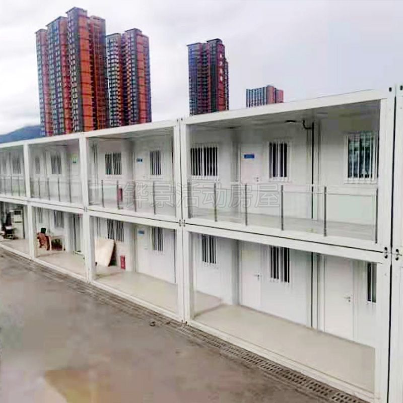 前衛工業風！打包箱集裝箱房(圖11)